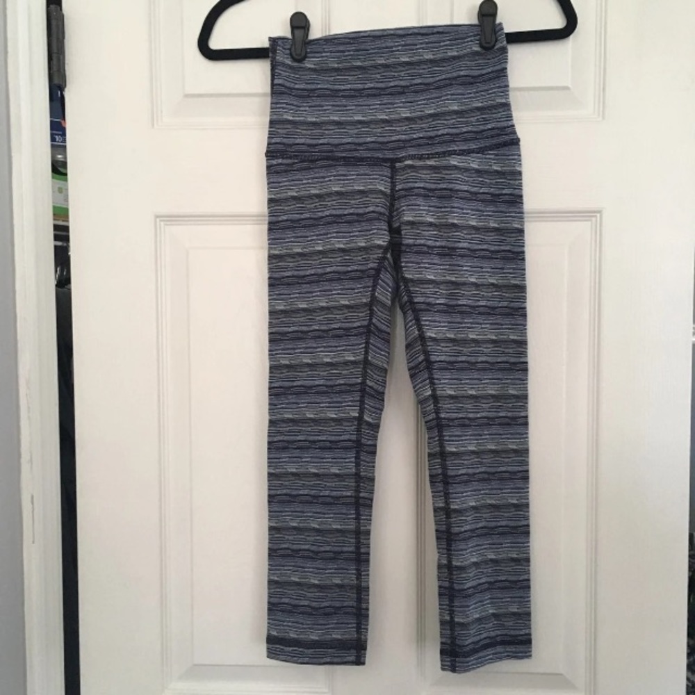 Lululemon wunder under high rise crop
